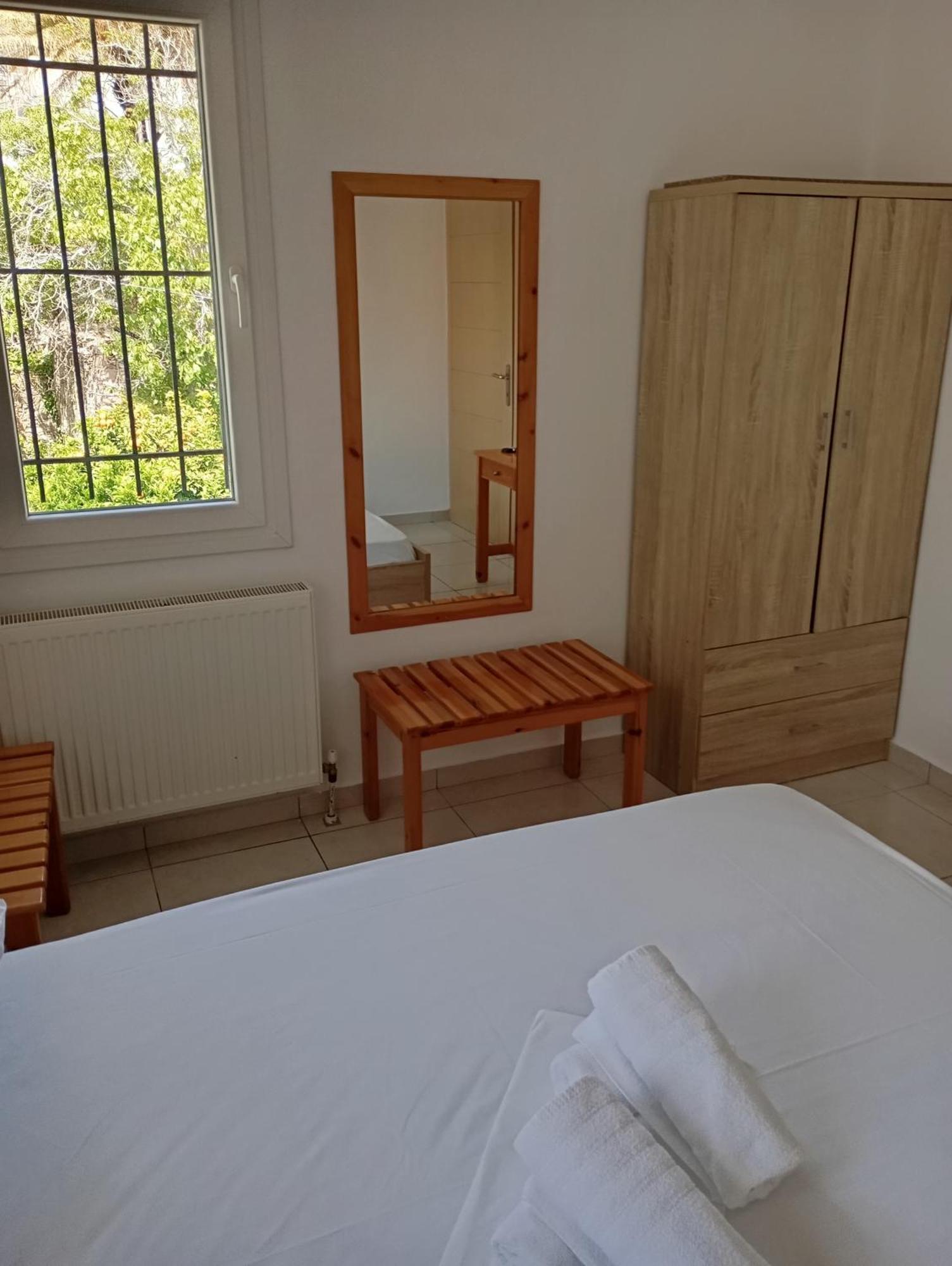 Pyrgos Sofokleous Hotel Mytilene Ngoại thất bức ảnh